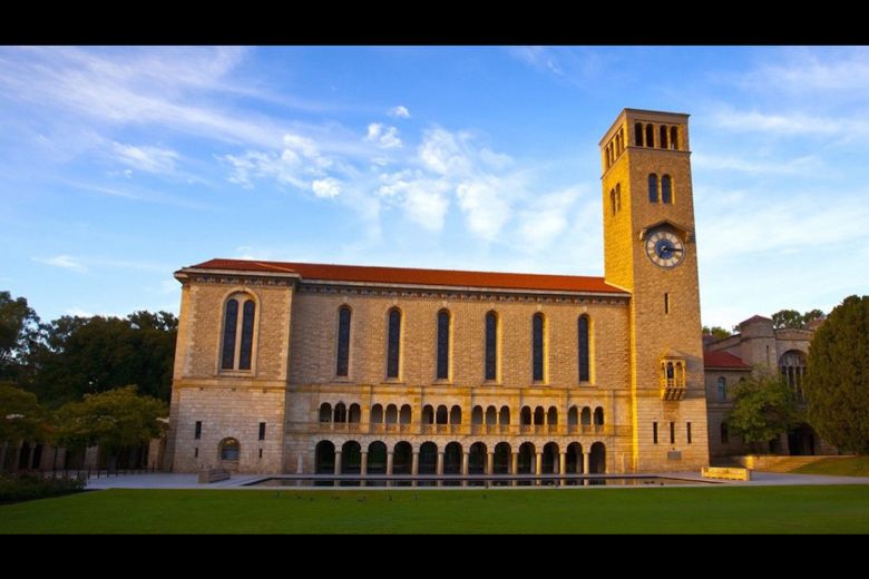 University of western Australia-Masters Scholarships for High Achievers – Up to $7000